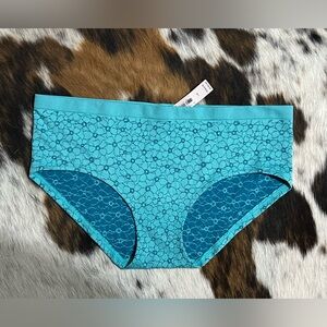 NWT Victorias Secret Seamless Hiphugger Panties Large